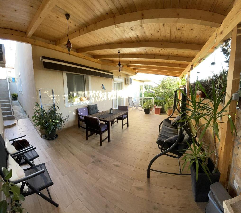Apartment Mika Pula Exterior photo
